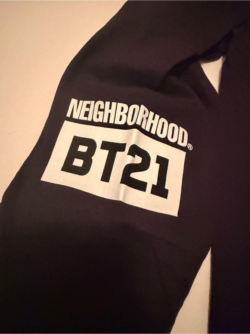 Neighborhood x BT21 Collab Long Sleeve Men’s Medium NWT Made in USA, Rare - Picture 4 of 4